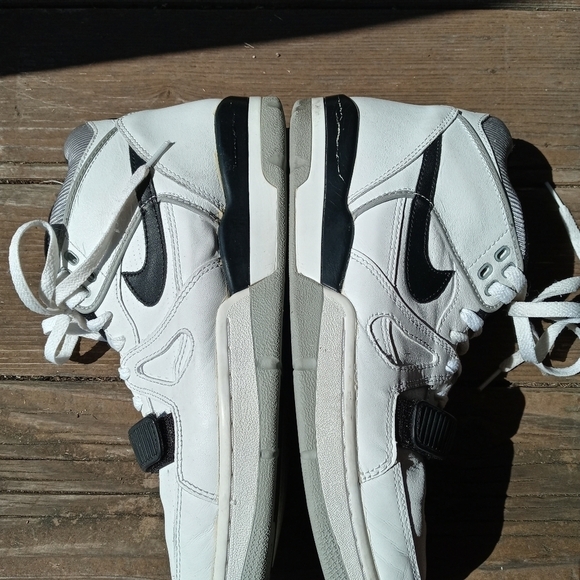 Nike Air Force II Barkley / Size 11.5 307718-101.